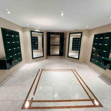 Modern One Bedroom Apartment In Кан Екстериор снимка